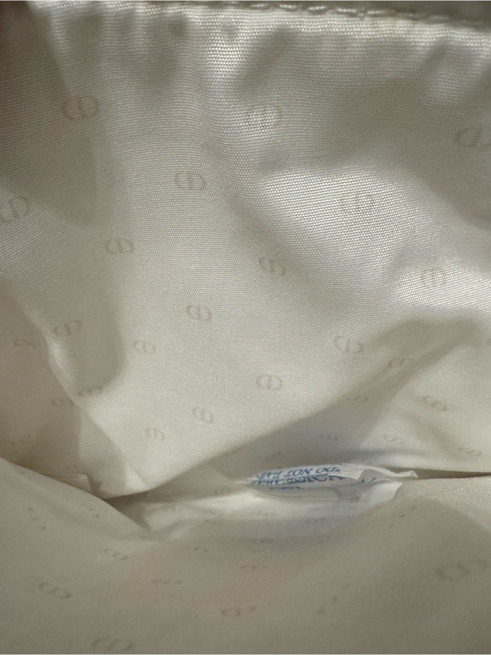 Dior beauty White & Gold Embroidered Zip Pouch bag - Picture 6 of 7